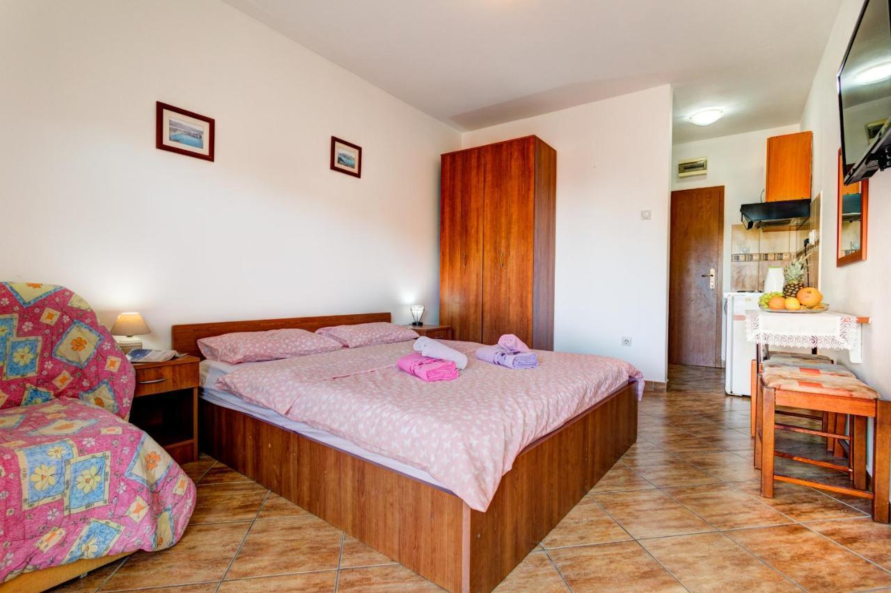 Villa Savovic Petrovac Εξωτερικό φωτογραφία
