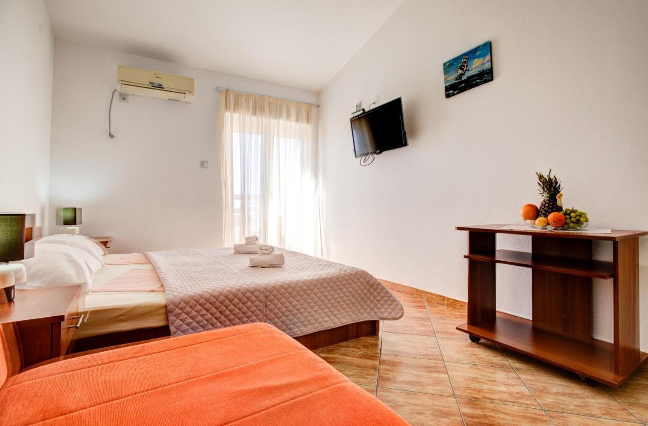 Villa Savovic Petrovac Εξωτερικό φωτογραφία