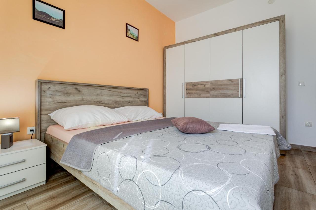 Villa Savovic Petrovac Εξωτερικό φωτογραφία